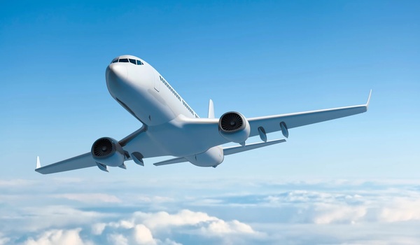 por que los aviones son blancos