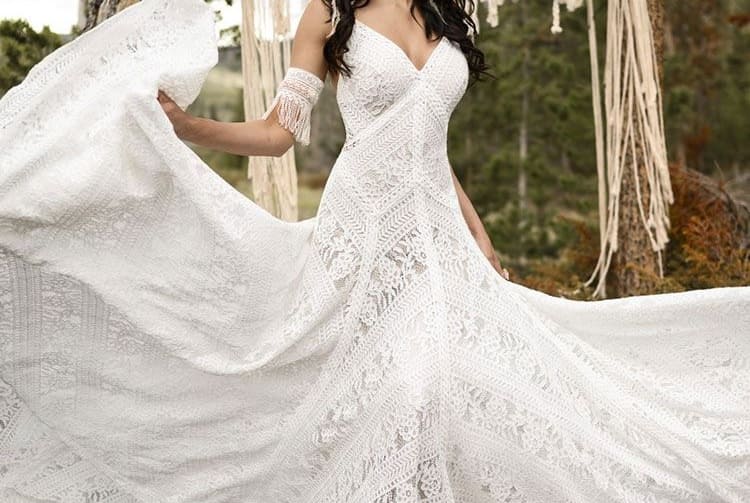 Historia de por qué los vestidos de novia son blancos | TodoSobreColores